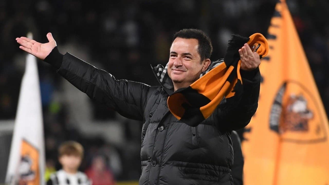 Hull City'nin sahibi Acun Ilıcalı'dan transfer açıklaması: 'Süper Lig'den futbolcu almamız zorlaştı'