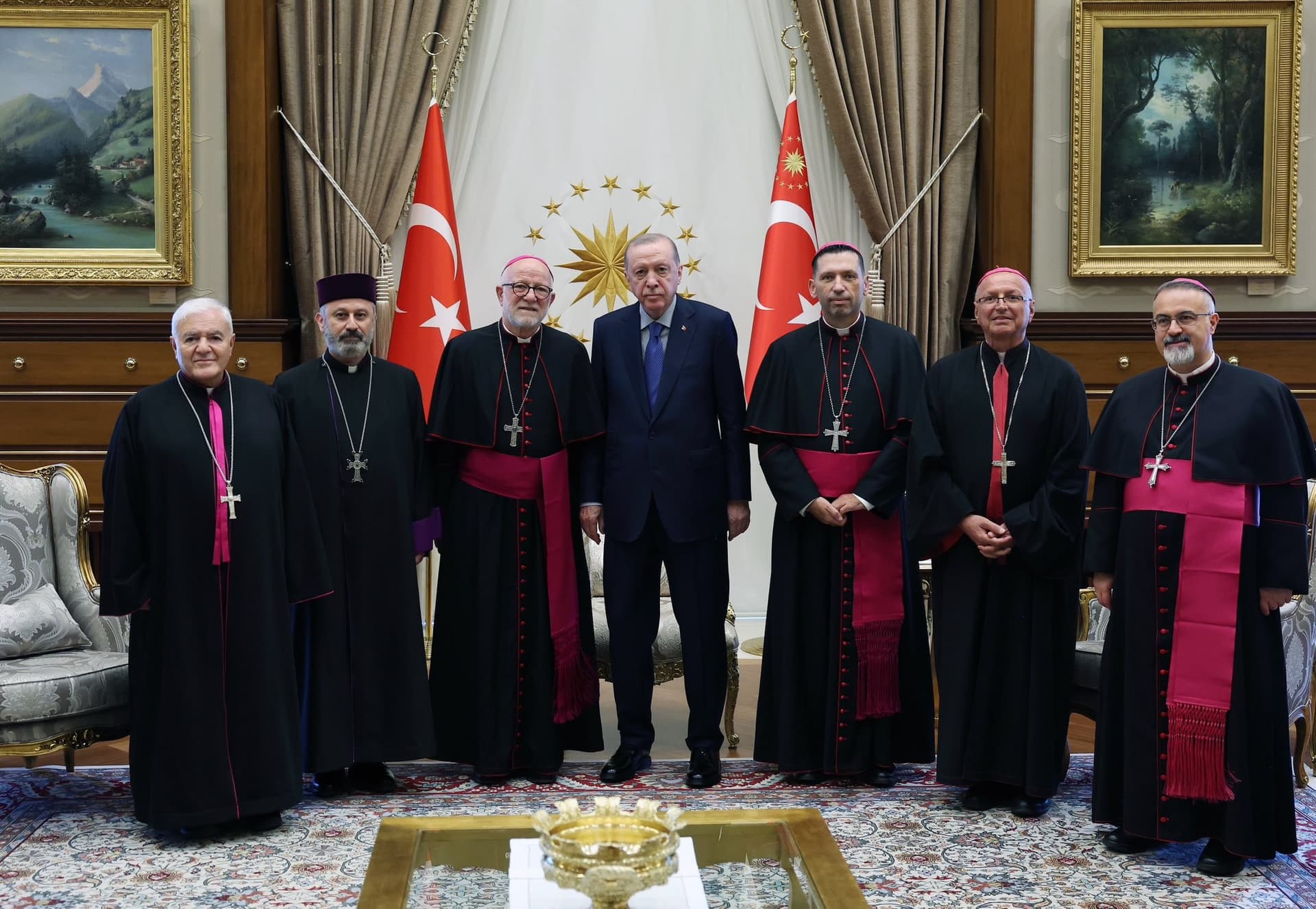 Cumhurbaşkanı Erdoğan, Kırgızistan Dışişleri Bakanı Kulubayev'i kabul etti