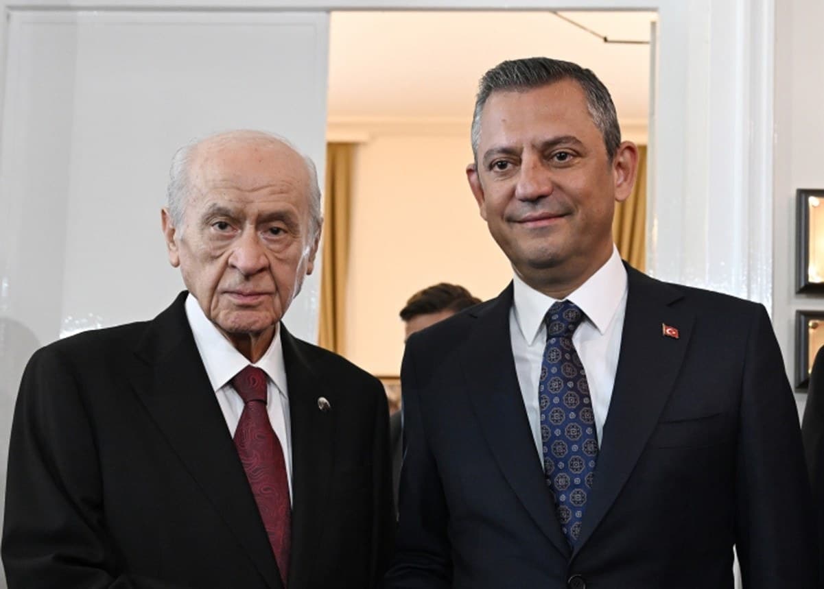 Bahçeli'den telefon trafiği: Önce Özel, sonra Kılıçdaroğlu…