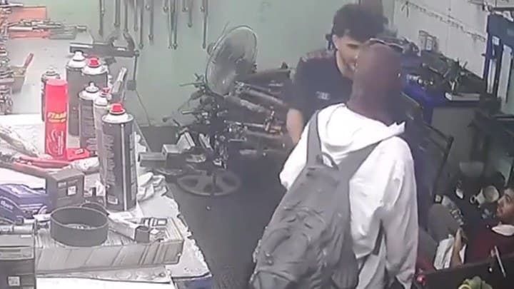 Görüntüler sosyal medyada gündem olmuştu! Erkekleri taciz eden kadın gözaltına alındı