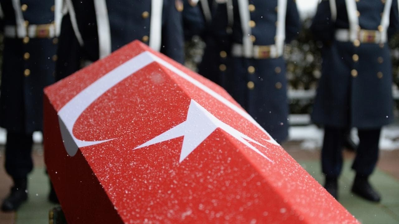 6 ay önce kaza geçiren polis memuru Aydın Üyenarık şehit oldu