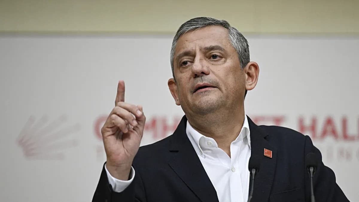… Mutlak butlan sonrası CHP'de sular durulmuyor! Özgür Özel CHP MYK'yı topladı!