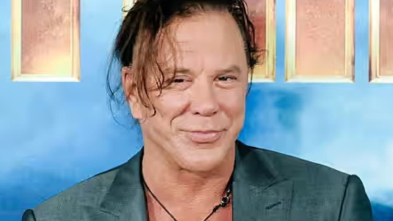 Mickey Rourke, Celebrity Big Brother'dan kovuldu