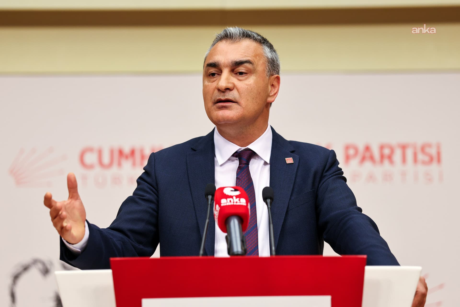 Adalar Belediyesi'nde CHP'nin Medine Pamuk Başkanvekili seçildi