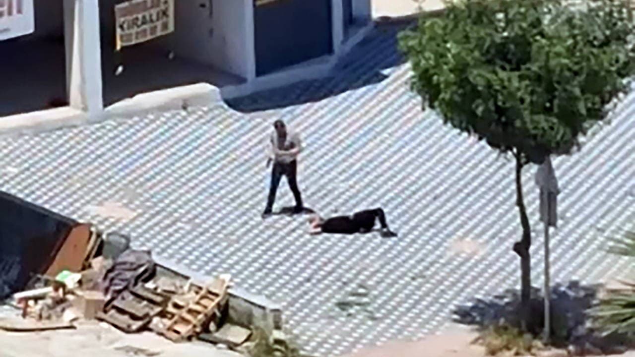 Adana'daki dehşet! Bıçakla saldıran oğlunu tabancayla öldüren emekli polisin ifadesi ortaya çıktı: Uyuşturucu batağından kurtaramadım