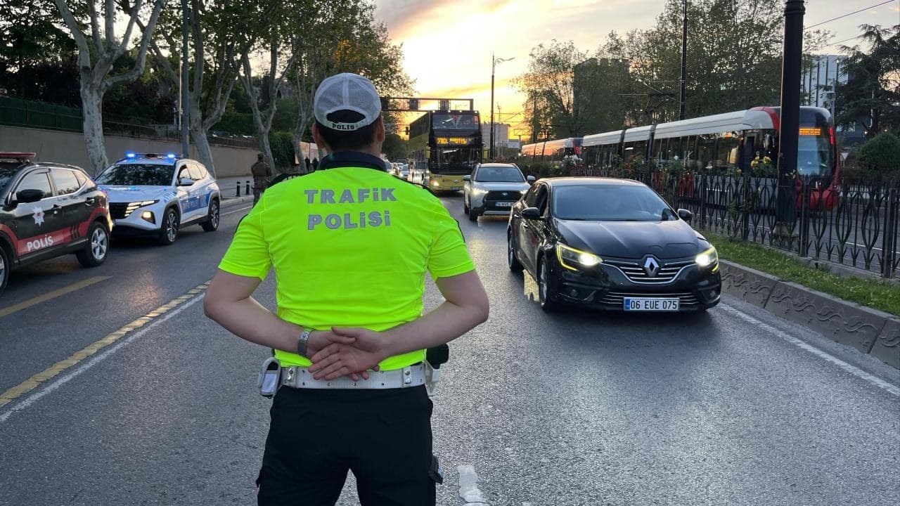 "Huzur İstanbul" uygulamasında 1018 şüpheli yakalandı