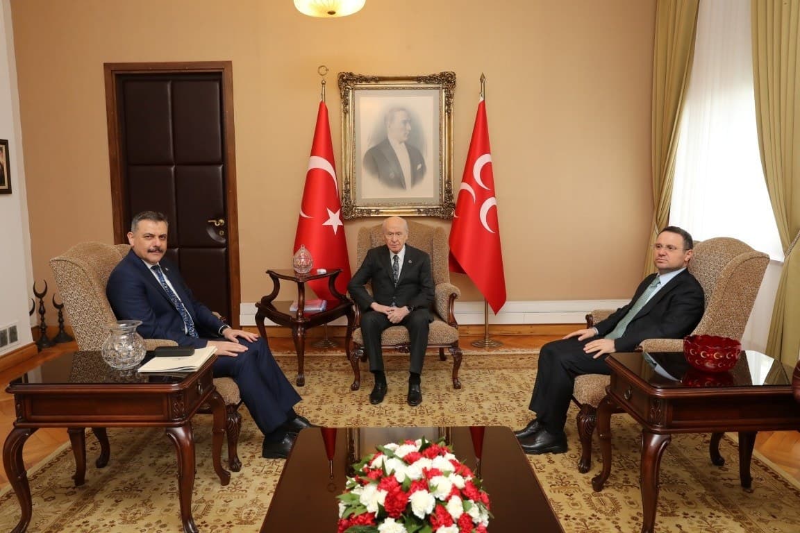Bakan Çiftçi ve Bakan Gürlek, Bahçeli'yi ziyaret etti