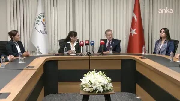 DEM Parti, MHP'ye bayram ziyaretinde bulundu