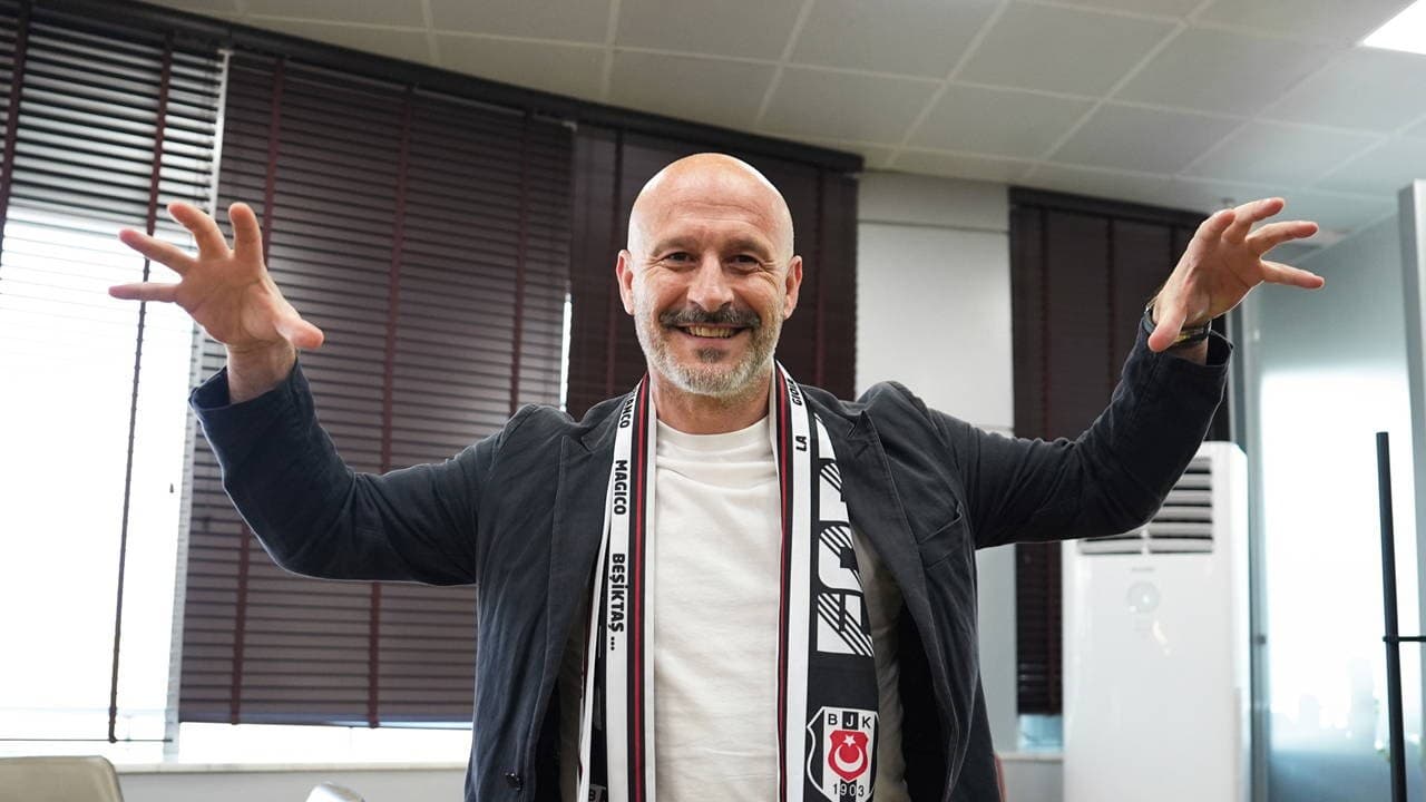 Beşiktaş, teknik direktör Vincenzo Italiano ile 2 yıllık sözleşme imzaladı
