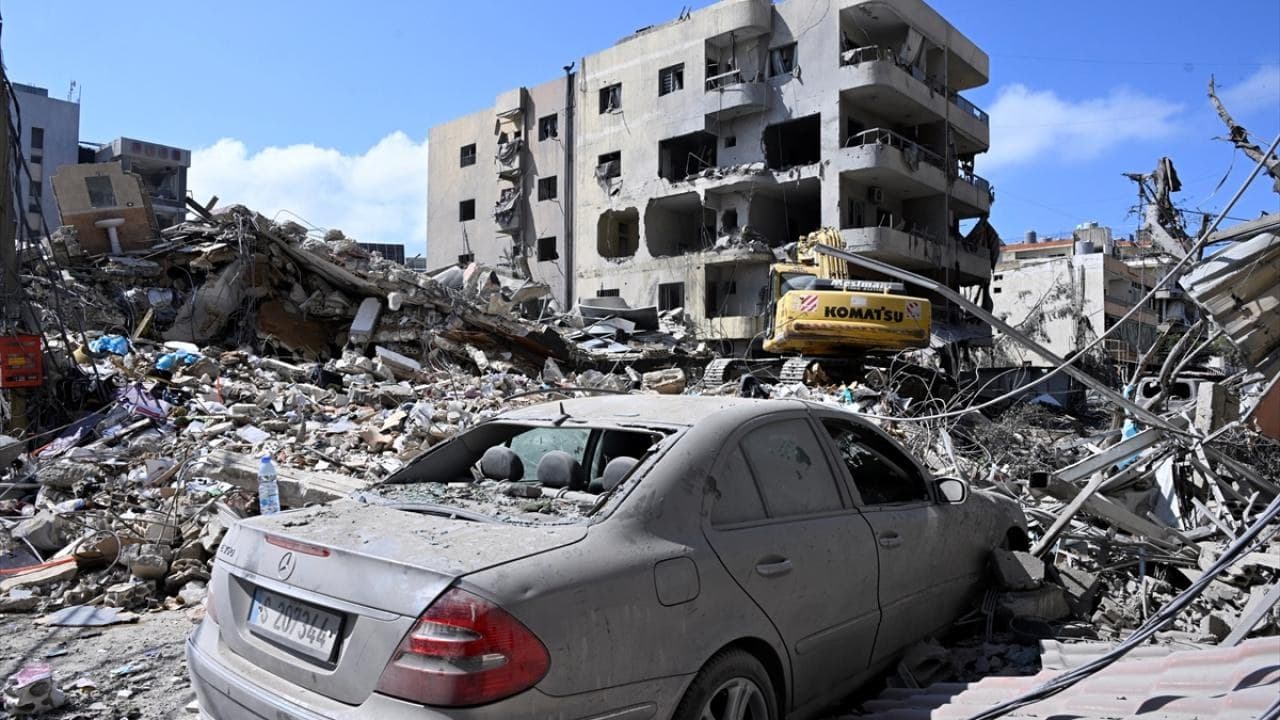 Katil İsrail'in Lübnan'a düzenlediği saldırılarda ölenlerin sayısı 3 bin 756'ya yükseldi