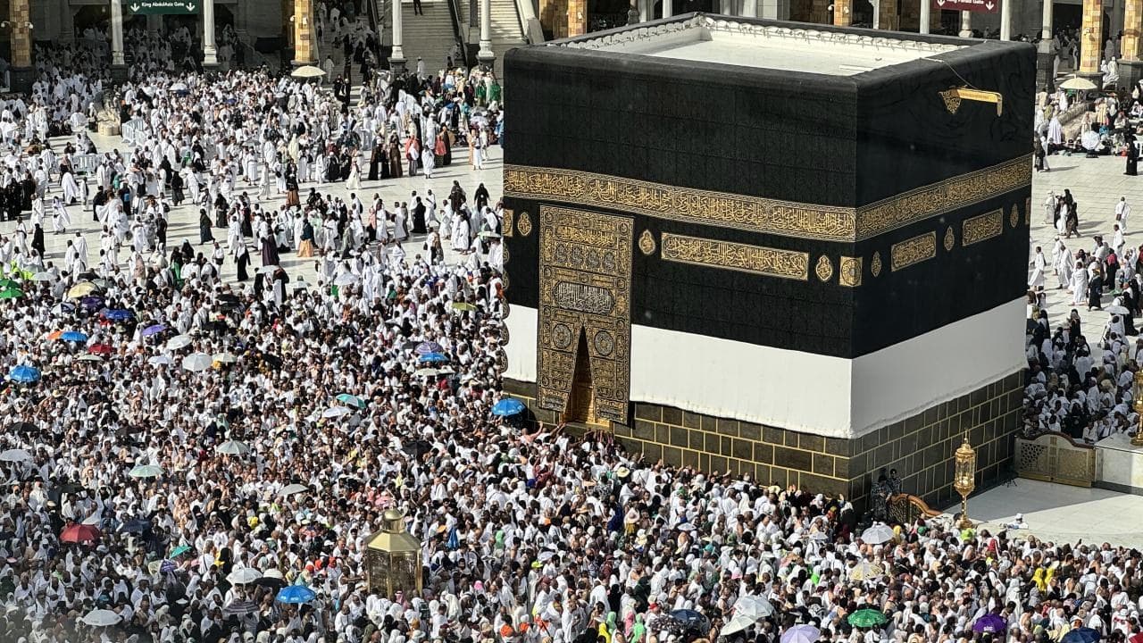 Suudi Arabistan: 1,5 milyonda fazla hacı adayı kutsal topraklara ulaştı
