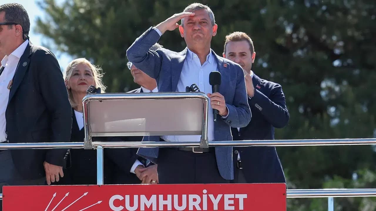 Atanmış Genel Başkan Kılıçdaroğlu'nun Sözcüsünden Özgür Özel ihraç edilecek mi sorusuna yanıt
