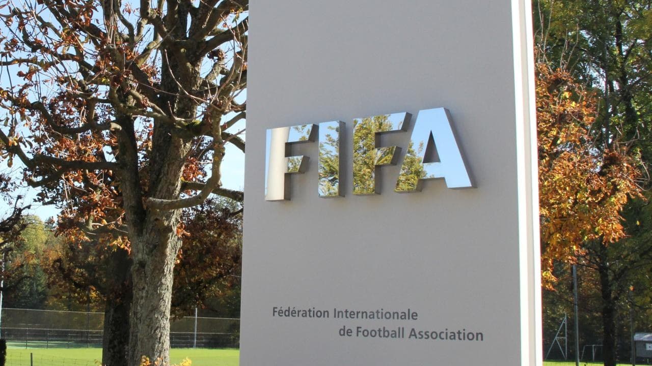 FIFA "siyasi" buldu, Haiti forma tasarımını değiştirdi